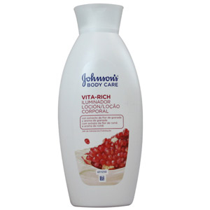 Lotion pour le corps Vita Rich à la grenade Johnson's 400 ml