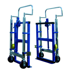 ÃlÃ©vateur pour armoires et caisses lourdes, trÃ¨s utile pour le transport dâarmoires lourdes et caisses lourdes, tables lourdes et autres produits lourds, jusquâÃ  1.800 kg. Pourvu de deux roues polyurÃ©thane pour un meilleur transport sur sols lisses, pelles de sÃ©curitÃ© pour une Ã©lÃ©vation efficace des charges. Sangles de sÃ©curitÃ© pour lâammarage des charges.