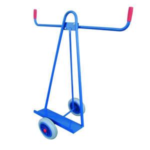 Chariot pour un transport vertical de panneaux. Construit en tubes dâacier, base de 620 x 200 x 45 mm parfait pour le transport de planches. Roues increvable.